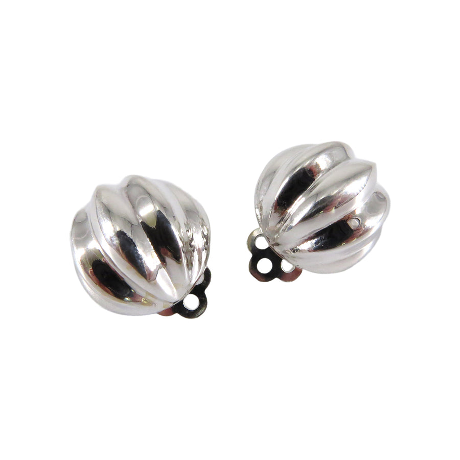 CLOVE CLIP-ONS