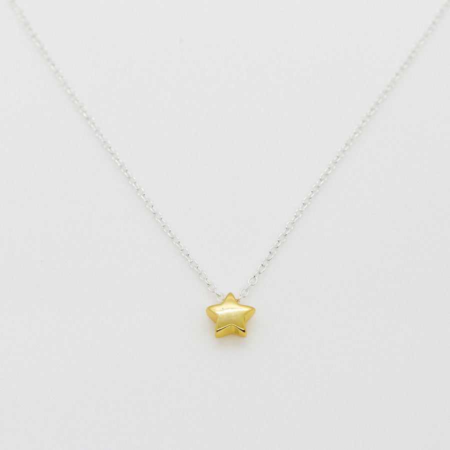 GOLD STAR NECKLACE