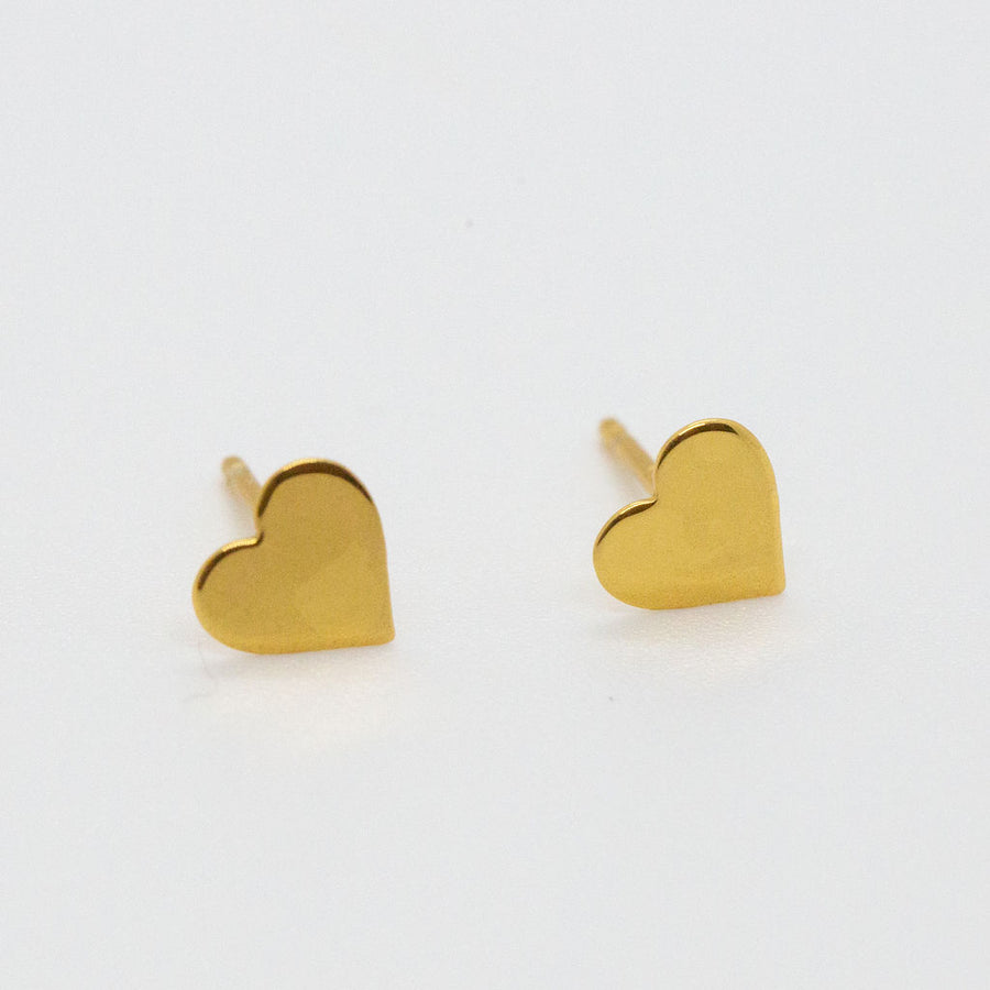 HER HEART STUDS