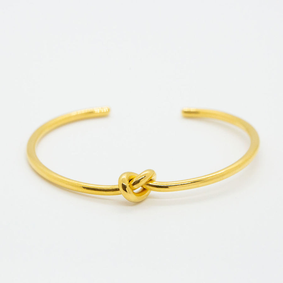 LOVE KNOT CUFF